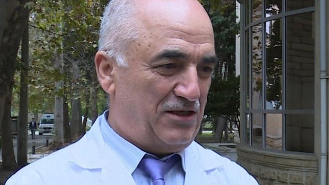 Baş infeksionist maskadan istifadə ilə bağlı çağrış etdi