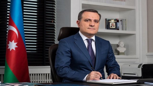 Təhsil naziri əmr imzaladı 