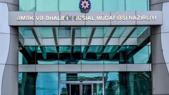 Nazirliyin şöbə müdiri və 6 işçisi koronavirusa yoluxdu