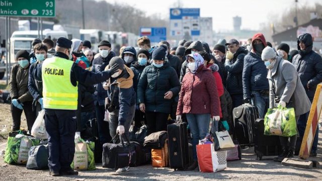 Dünya ölkələri sərhədlərini açır - SİYAHI