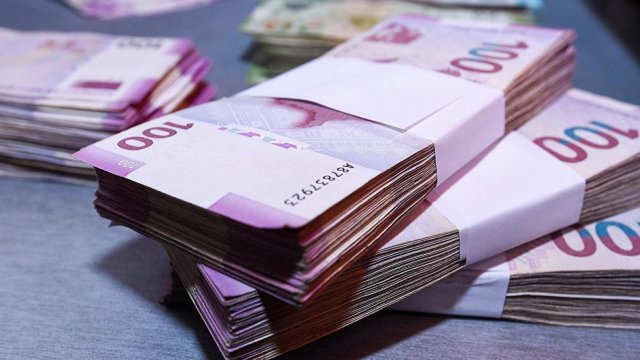 Bağlanan banklardakı əmanətlər niyə qaytarılmır?