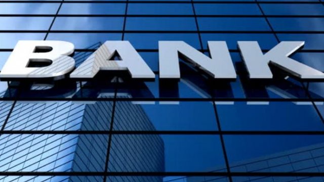 Azərbaycanda 5 bankın öhdəlikləri - 1 MİLYARD MANATDAN ÇOXDUR