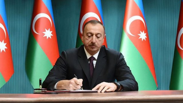 İlham Əliyev generalı vəzifədən azad etdi