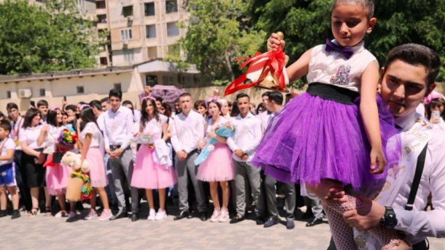 Sabah Azərbaycanda onlayn “Son zəng” keçiriləcək – Nazirlikdən rəsmi açıqlama