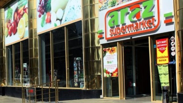Bakıda supermarketdə karantinə görə süni qiymət artımı (FOTO)