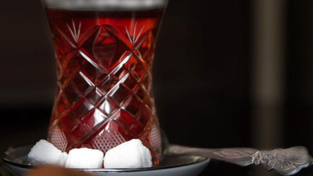 Gündəlik çay içmək nəyə səbəb olur?