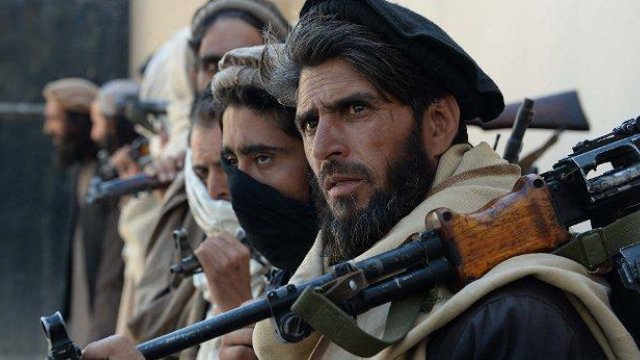Taliban 1 həftədə yüzlərlə hərbçi öldürüb