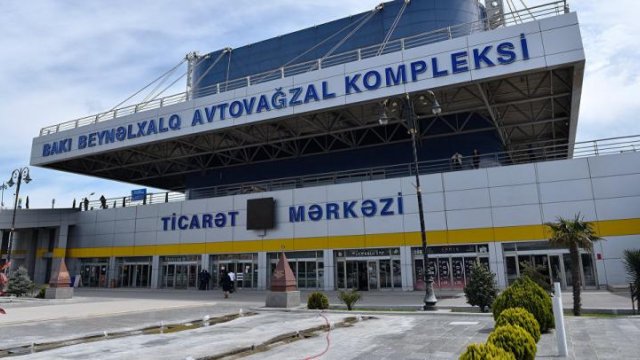 Bakı avtovağzalının işçiləri 3 aydır maaş almır - NARAZILIQ