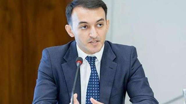 Xaricdən gələn azərbaycanlılar evə getmək üçün SMS icazəsi almalıdır?