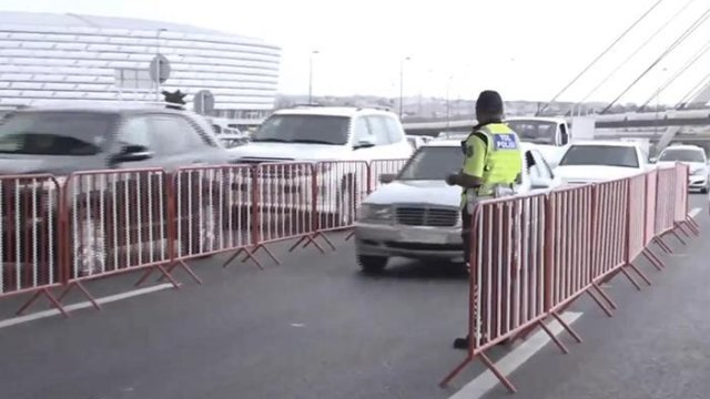 Bütün nəqliyyat vasitələri yoxlanılır - VİDEO