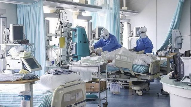 Bakıda bank işçisi koronavirusa yoluxdu - Filial bağlandı