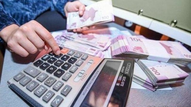 Sahibkarların götürdüyü kreditlərin 10 fazini dövlət ödəyəcək