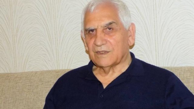 Xalq şairi qaydalara əməl etməyənləri qınadı: “Hamı özünü ağıllı sayır”