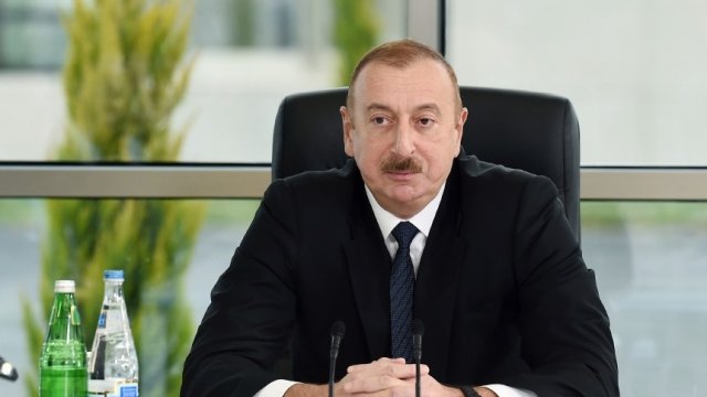 İlham Əliyev sərt karantin rejimindən danışdı: Nə vaxt bitəcəyini həyat göstərəcək