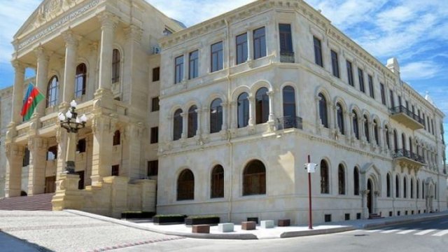 Azərbaycanda rüşvət alan vəzifəli şəxslər belə həbs edildi - VİDEO