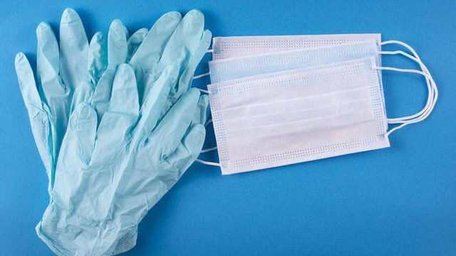 Tibbi maska və əlcək gömrük rüsumundan azad olundu