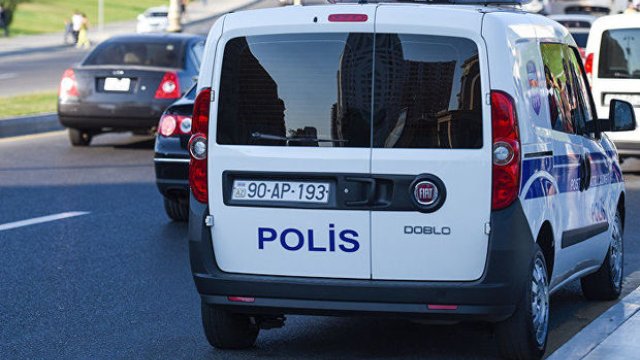 Polis Bakı küçələrində əhaliyə xəbərdarlıq etdi - VİDEO