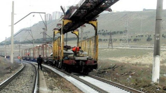 Yeni dəmir yolu istifadəyə veriləcək (VİDEO)