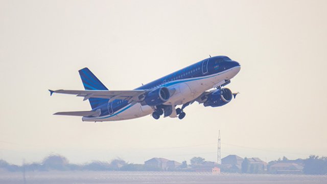 AZAL Berlinə xüsusi reyslər açır