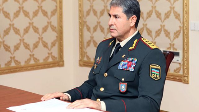Vilayət Eyvazov polis rəisini təqaüdə göndərdi