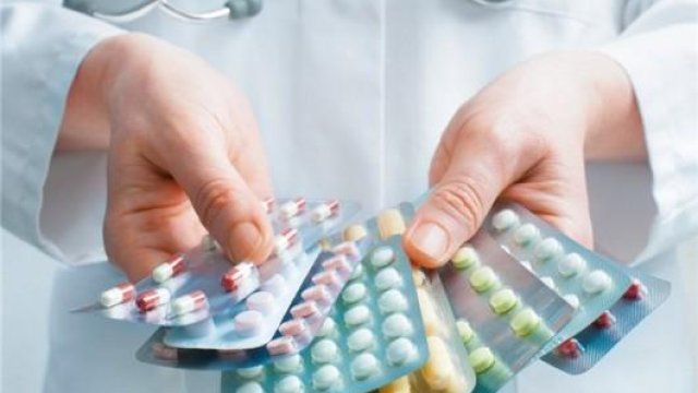 Bu dərmanlar koronanı məhv etmir, almayın — VİDEO