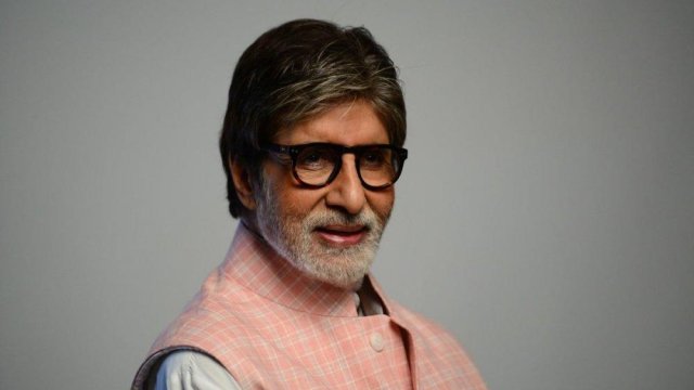 Məşhur hind aktyoru Amitabx Baççan koronavirusa yoluxub