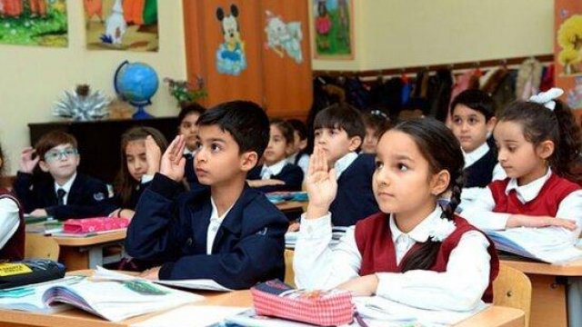 Ekspertdən ümidverici xəbər: Sentyabr ayında dərslər başlayacaq