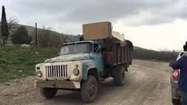 İşğalçılar Qarabağda sakinləri evakuasiya edir