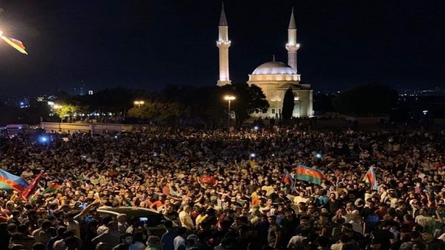 Aksiyalar ölkəni epidemioloji baxımdan çətin duruma sala bilər - Rəşad Mahmudov