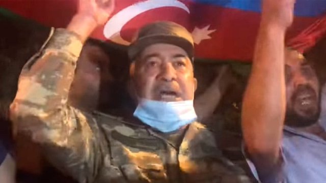 Qarabağ aksiyasındakı bu zampolit kimin adından danışırdı?