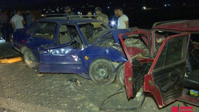 Bakıda ağır yol qəzası: 2 nəfər öldü, 4 nəfər yaralandı - FOTO - VİDEO