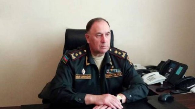 Müdafiə nazirinin müavini şəhid general və polkovnikin ailələrini ziyarət etdi