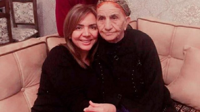Məşhur aparıcının nənəsi koronavirusdan vəfat etdi