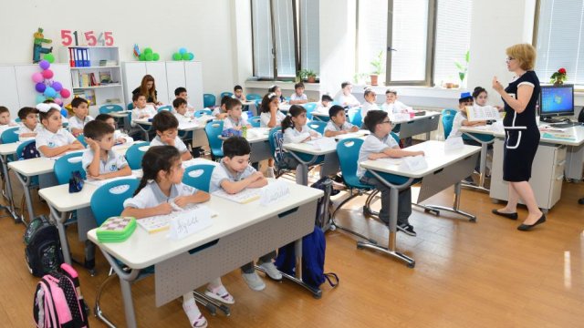 Sentyabrdan məktəblər bu qaydalarla açıla bilər - VİDEO