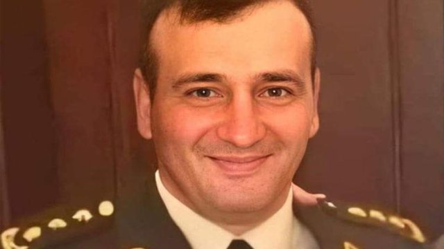 Öz evi olmayan komandirimiz bizə ev tikirdi - Şəhid generalın əsgəri yazır...
