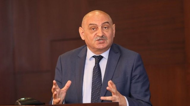 Azərbaycanlılar informasiya məkanında necə 