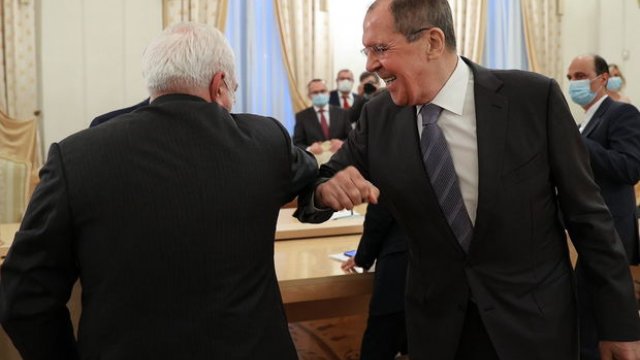 Pandemiya diplomatik etiketə də təsir göstərdi - FOTO