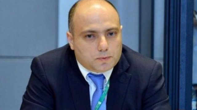 Anar Kərimov Mədəniyyət nazirinin vəzifəsinin icrasına başladı
