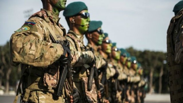 Könüllü döyüşə getmək istəyənlərin sayı 55 mini keçdi