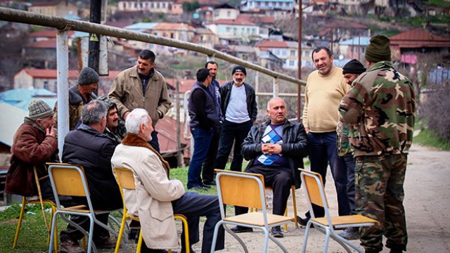Azərbaycan ermənilərinin neçə faizi azərbaycanca bilir? - Rəsmi statistika