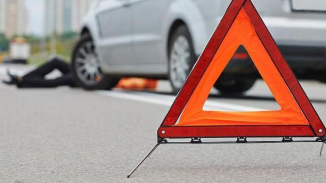 Azərbaycanda icra başçısının müavinini maşın vurdu