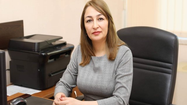 Tanınmış jurnalist nazirlikdəki vəzifəsindən azad olundu