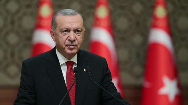 Ərdoğan sosial şəbəkələrə məhdudiyyət qoyur? - Yeni qanun