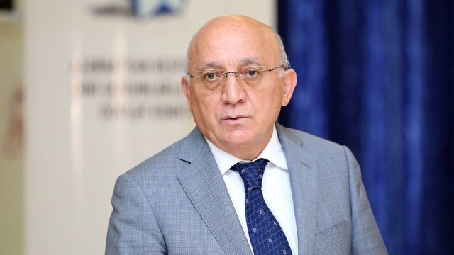 Mübariz Qurbanlının yarım milyonluq tenderi və...