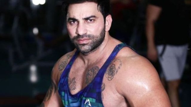 Kamil Zeynallının səhifəsini ermənilər bağlatdırıb? - FOTO