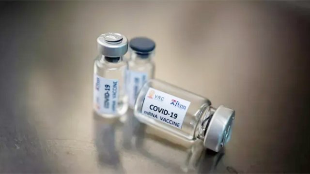 Rusiyalı akademik koronavirus vaksininə qarşı çıxdı – Əsla olmaz!