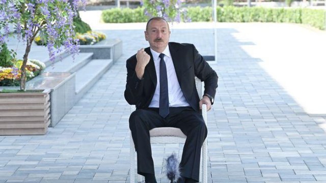 İlham Əliyev: “Əsas məqsədim o idi ki, korrupsiyanı, rüşvətxorluğu aradan qaldıraq”