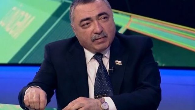 Həkimlərin maaşı verilməyib? - Deputatın tənqidlərinə cavab verildi