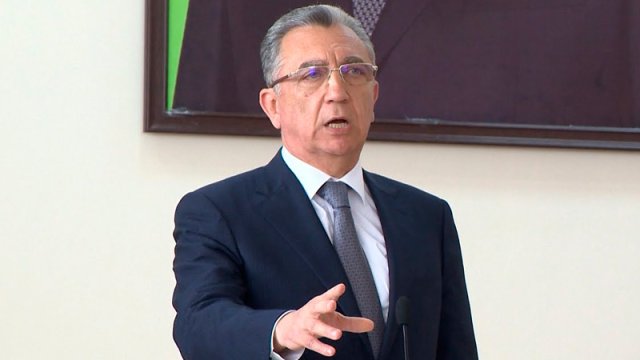 Eldar Əzizov əmlakı Qalib Salahzadə tərəfindən zəbt olunan vətəndaşı qəbul etdi: 