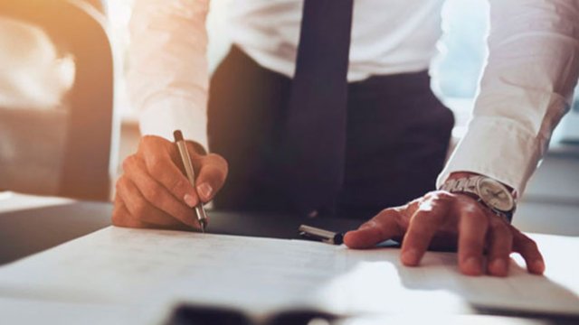 Saxta arayış verən məmura cinayət işi açıldı